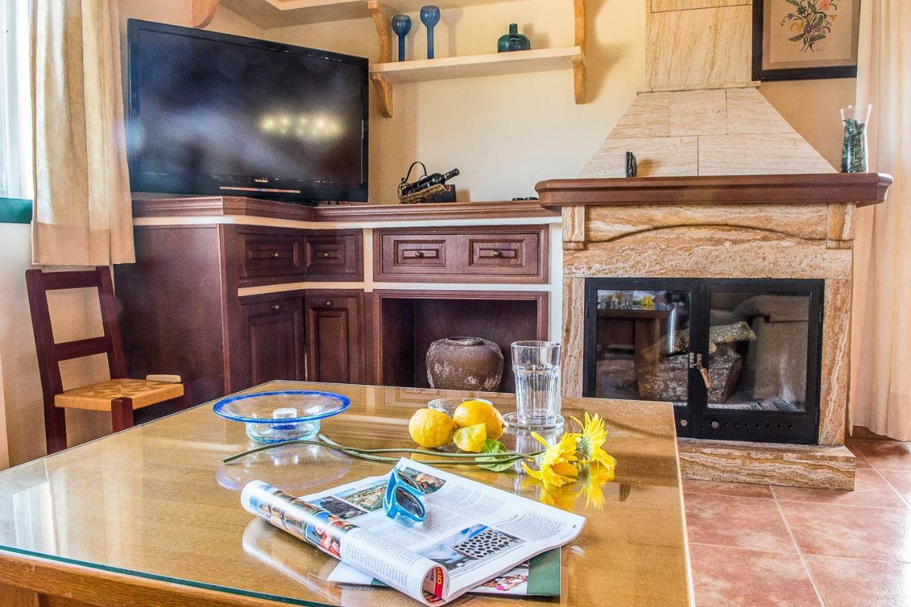 Villa Pula Vinas Country Villa 3 Bedrooms Pool And Fabulous Views Of The Pula Golf Course Near Son Servera Екстериор снимка
